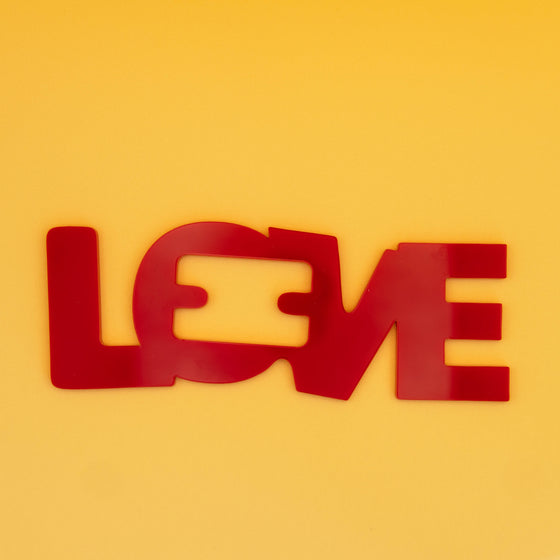 Buckle - Love text